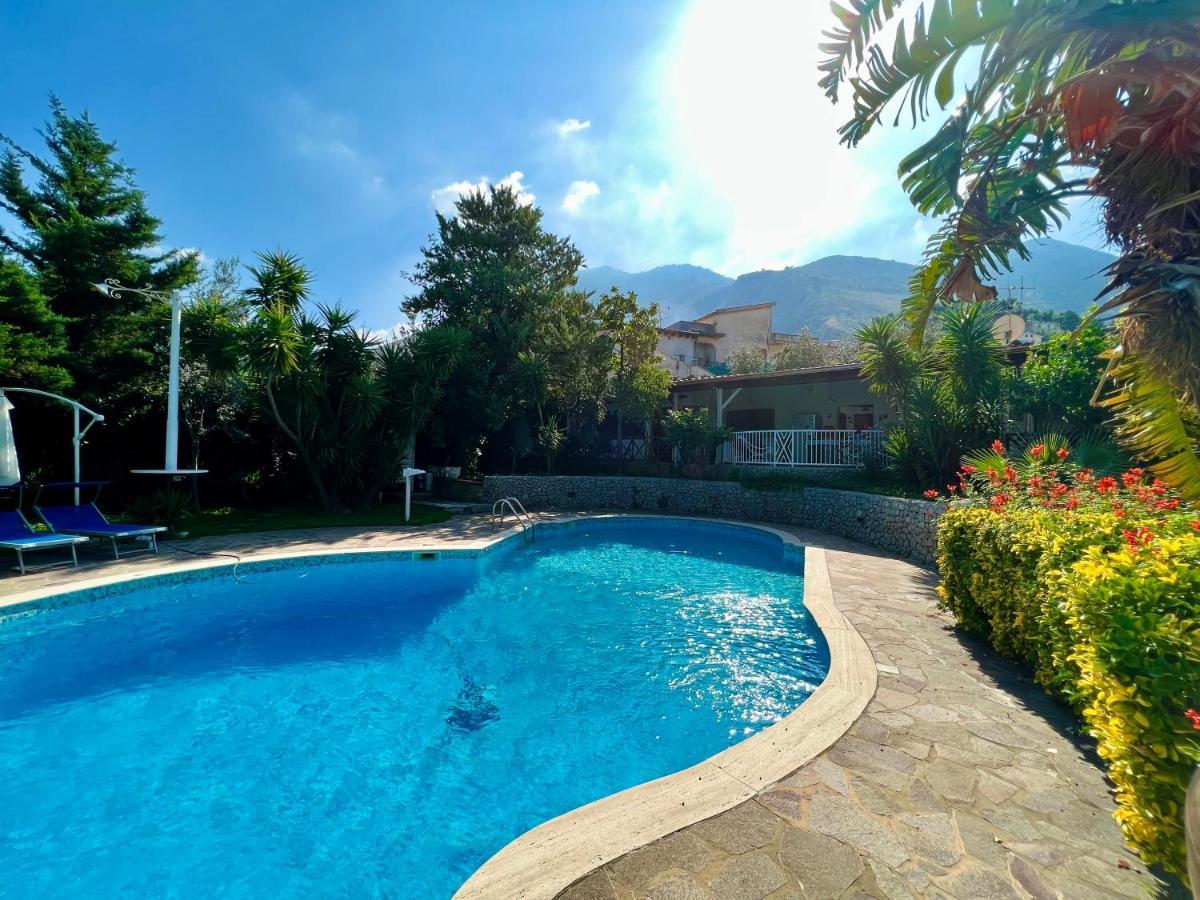 Villa Talia Carini Kültér fotó